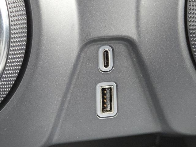 Certified 2025 Chevrolet Blazer LT image 6