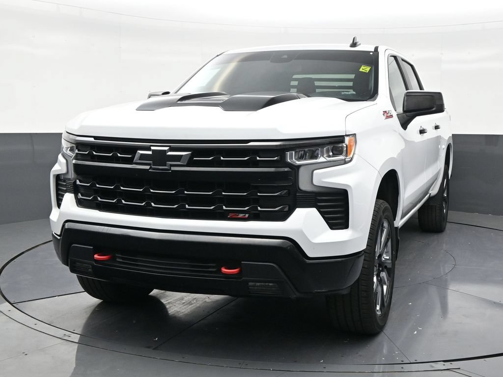 Used 2022 Chevrolet Silverado 1500 LT Trail Boss w/ Protection Package AWD/4WD image 8
