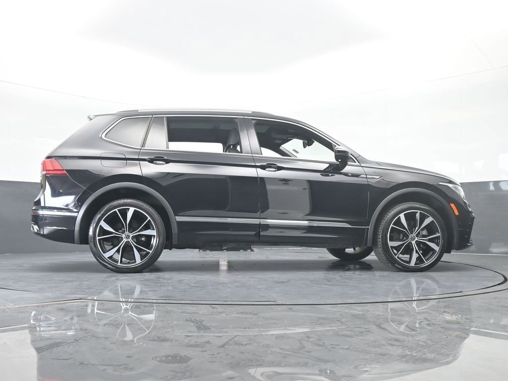 Used 2022 Volkswagen Tiguan SEL R-Line image 71