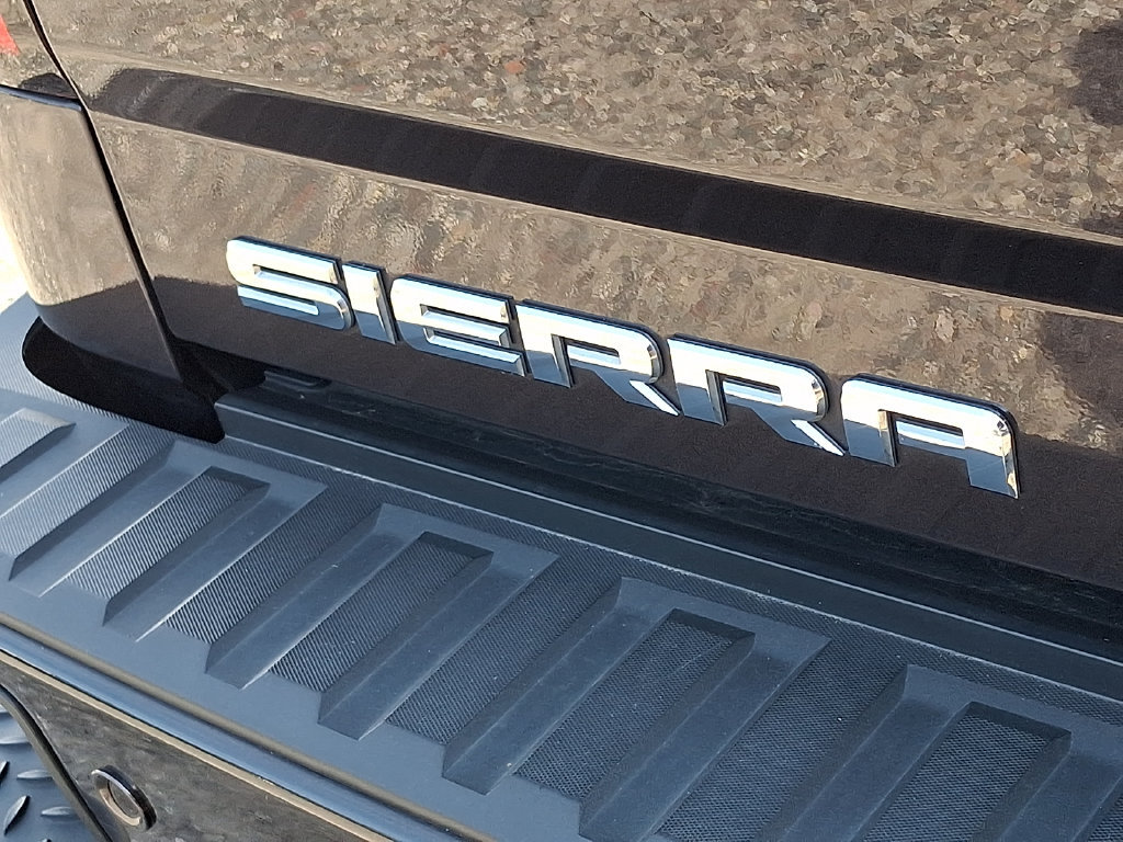 Used 2015 GMC Sierra 1500 Denali AWD/4WD image 30