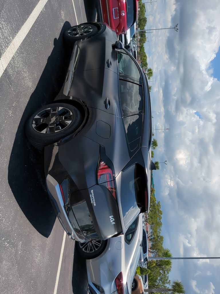 Certified 2026 Kia Sportage SX FWD image 9