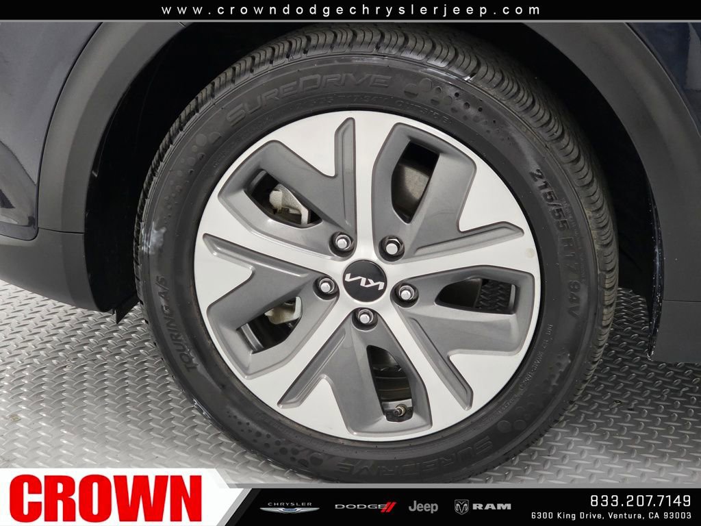 Used 2022 Kia Niro EX Premium image 9