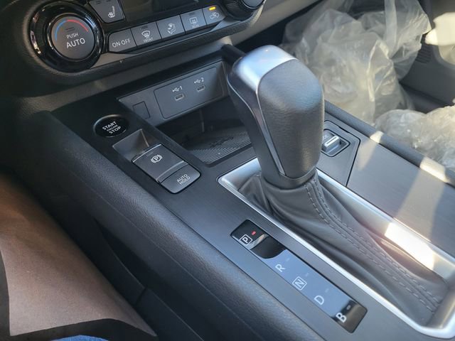 New 2026 Nissan Kicks SV w/ SV Premium Package image 24