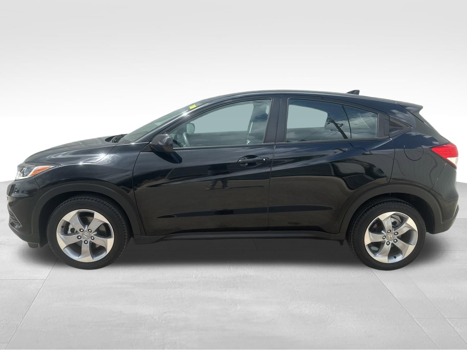 Used 2022 Honda HR-V LX image 4