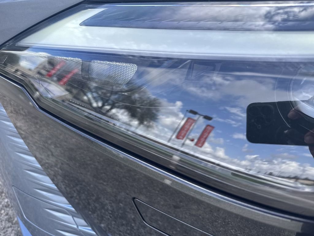 Used 2023 Lexus RZ 450e Premium w/ Technology Package image 10