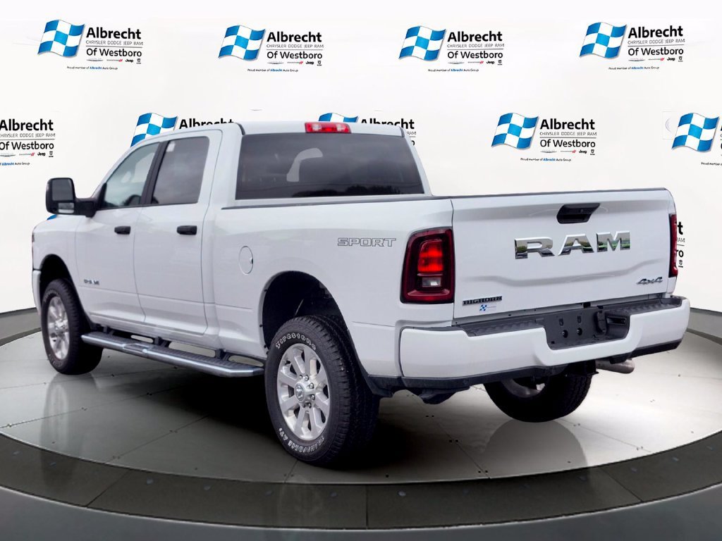 New 2026 RAM 2500 Big Horn AWD/4WD image 3