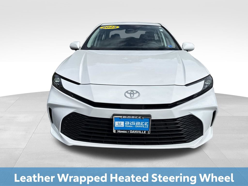 Used 2025 Toyota Camry LE w/ Convenience Package image 11