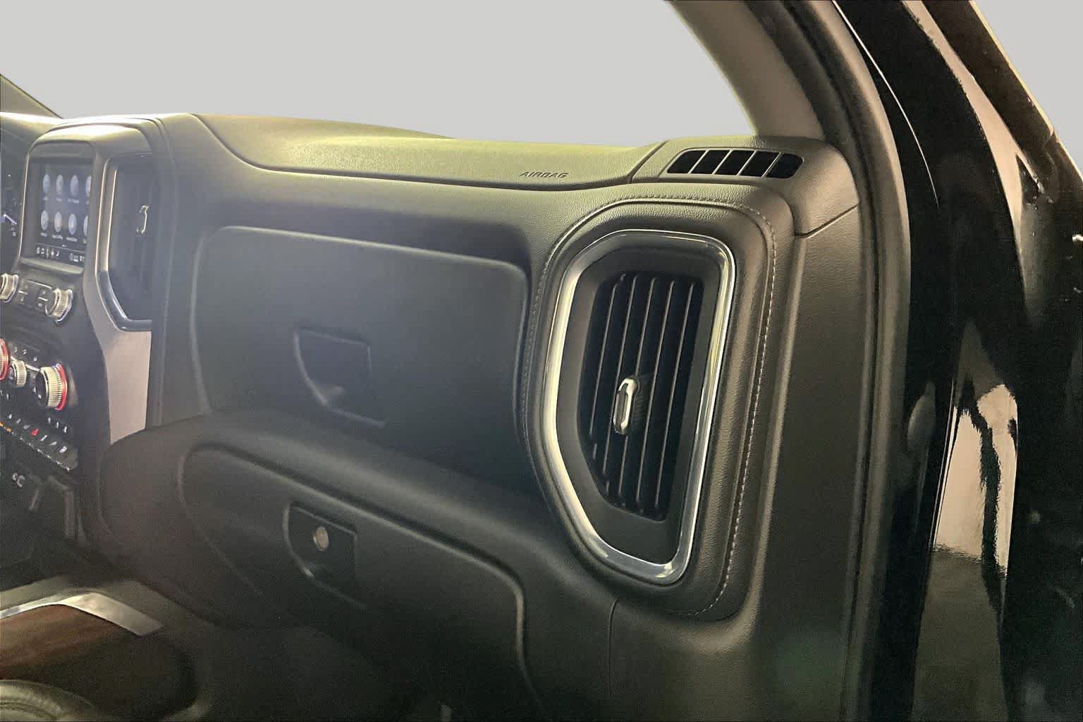 Used 2020 GMC Sierra 1500 SLT RWD image 18