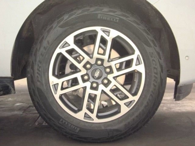Used 2025 Ford Expedition Max Active AWD/4WD image 20