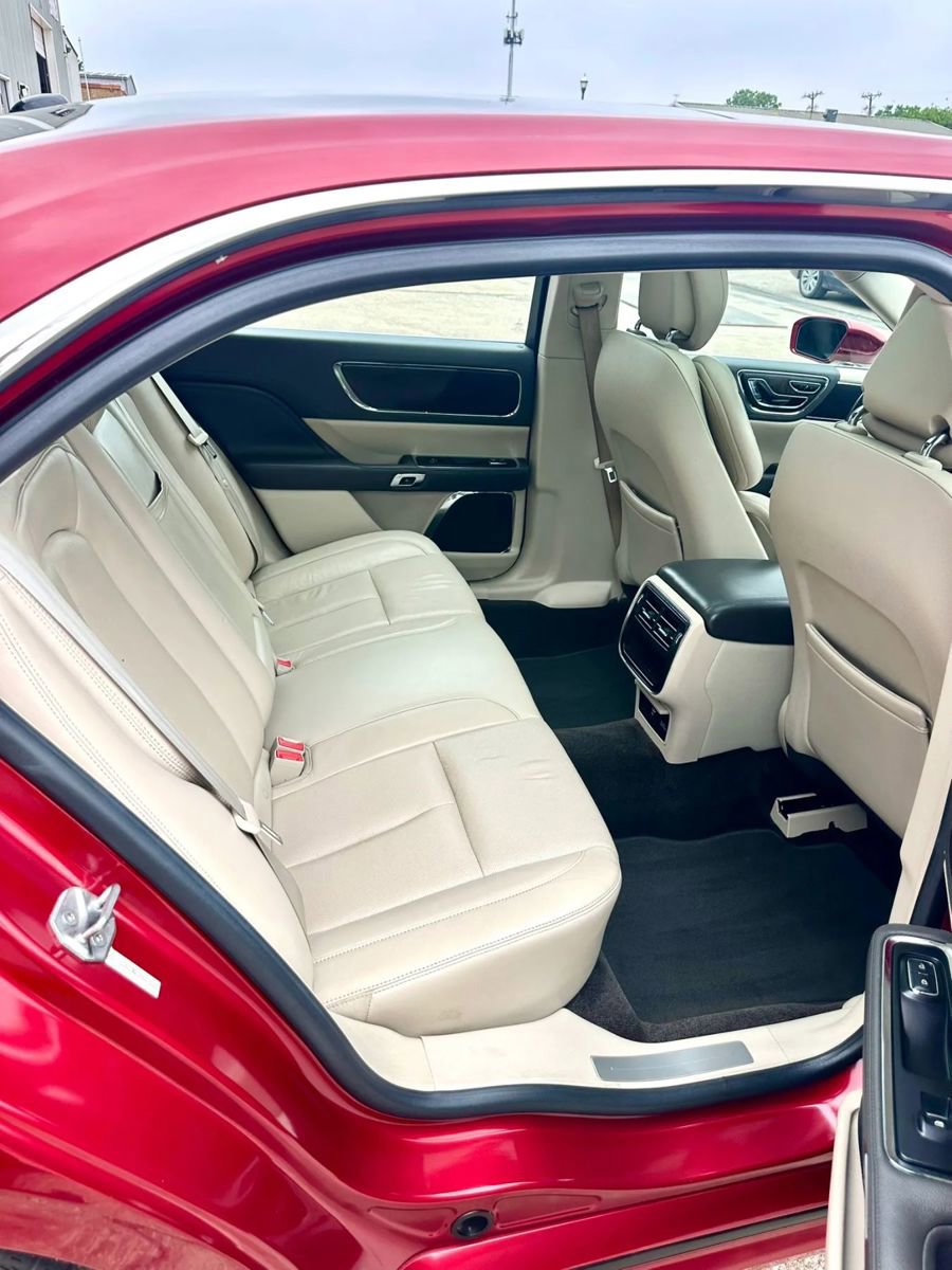 Used 2017 Lincoln Continental Select FWD image 15