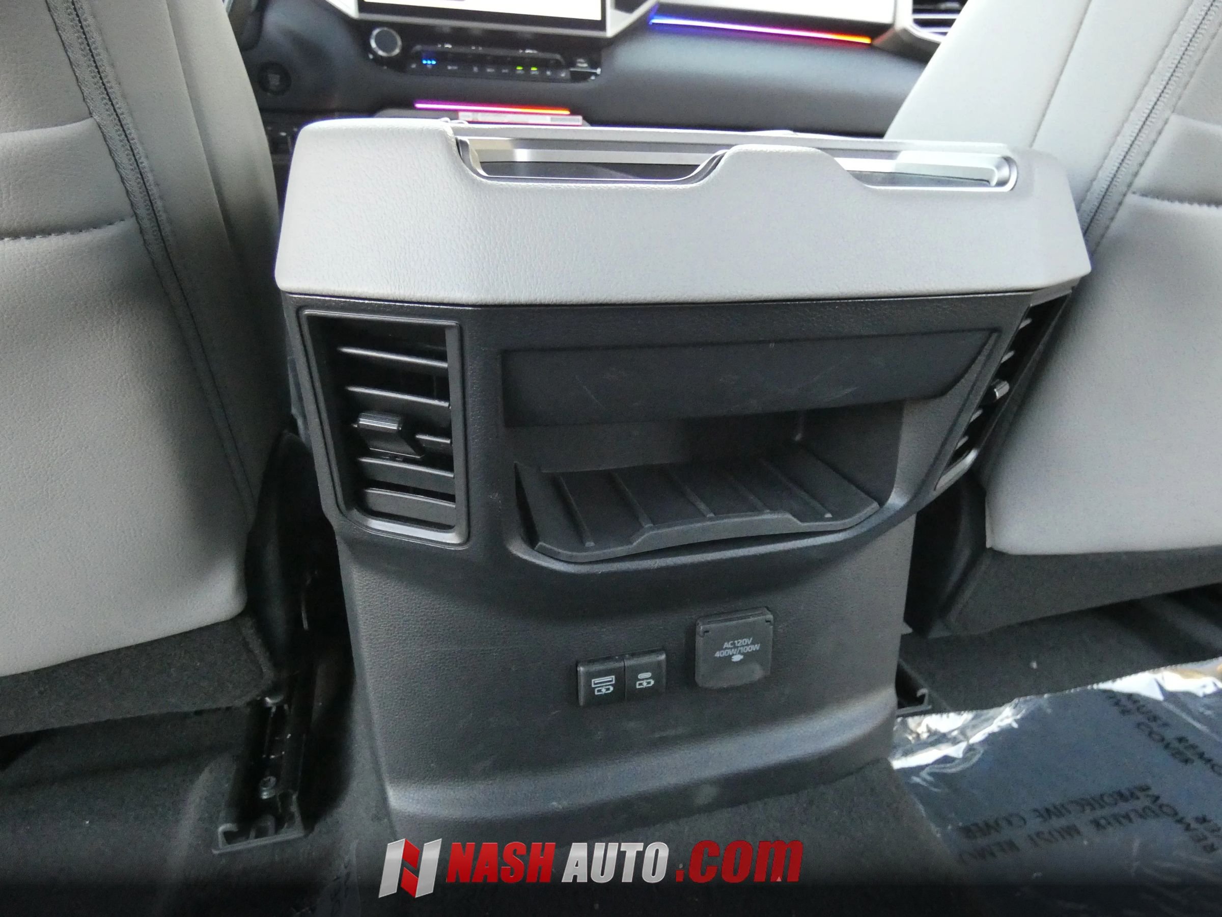 Used 2026 Toyota Tundra Limited AWD/4WD image 52