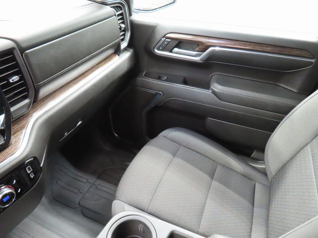 Used 2024 GMC Sierra 1500 SLE w/ X31 Off-Road Package image 20