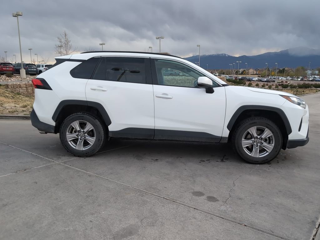 Used 2023 Toyota RAV4 XLE AWD/4WD image 9