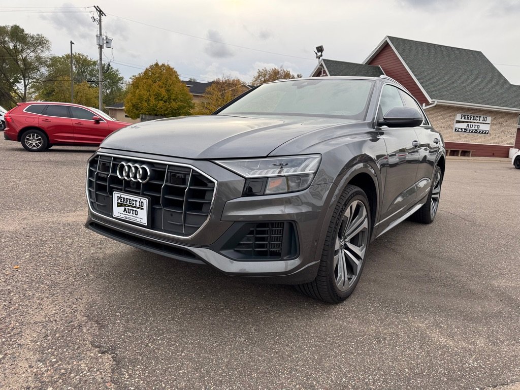 Used 2019 Audi Q8 Prestige image 11