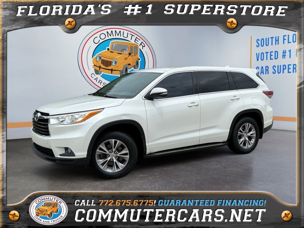 Used 2014 Toyota Highlander Plus FWD image 1