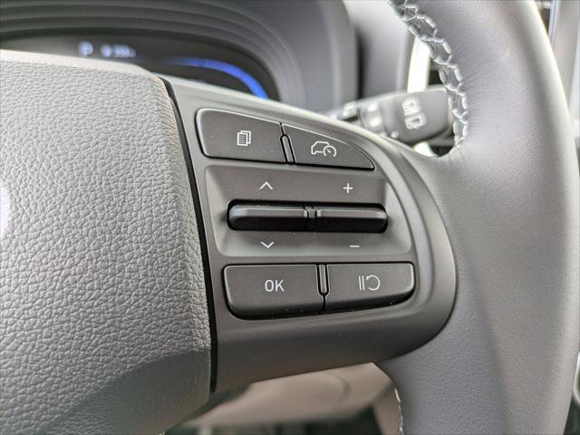 New 2026 Hyundai Venue SEL FWD image 19