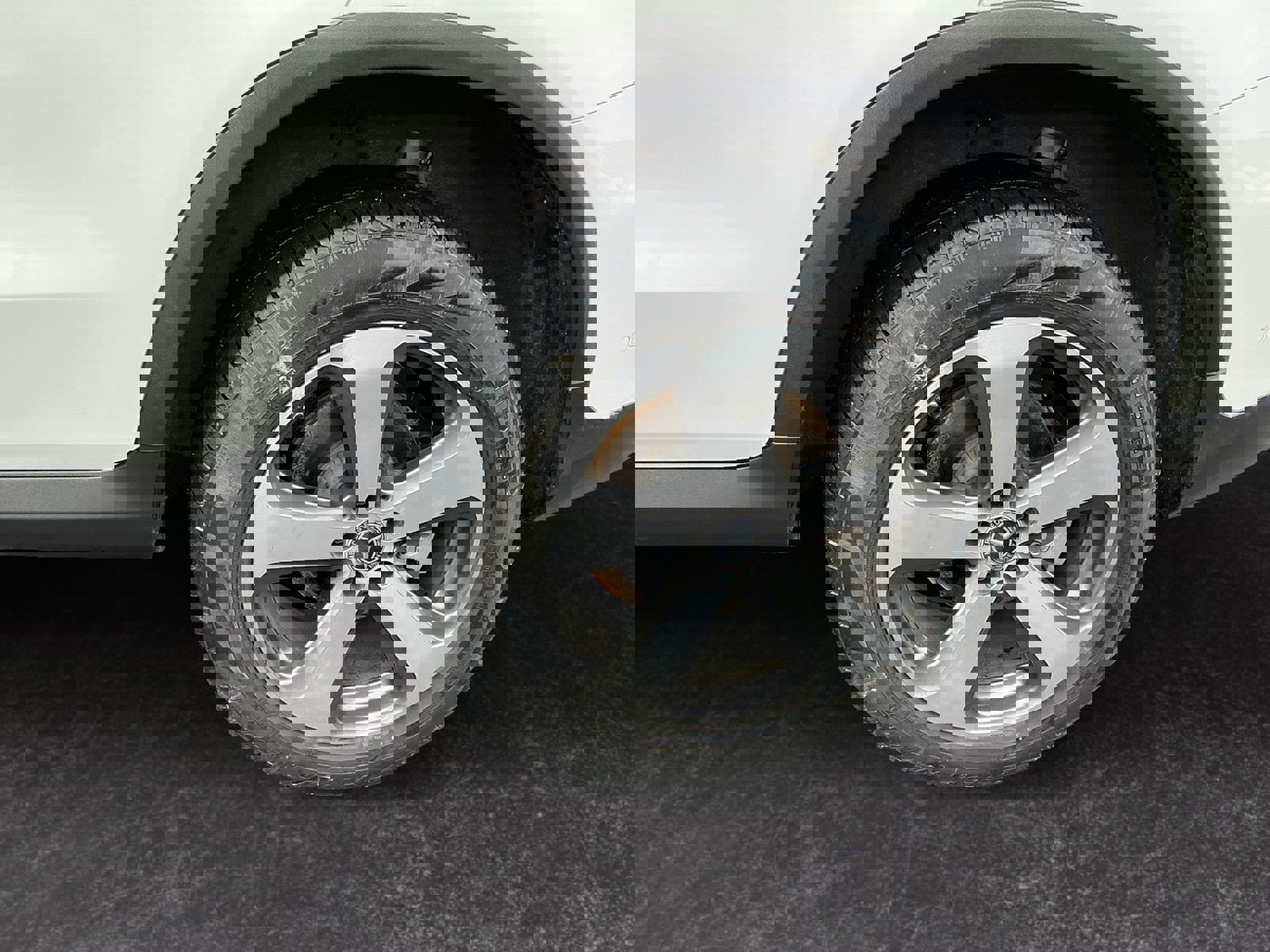 Used 2023 Mercedes-Benz GLC 300 4MATIC Coupe image 8