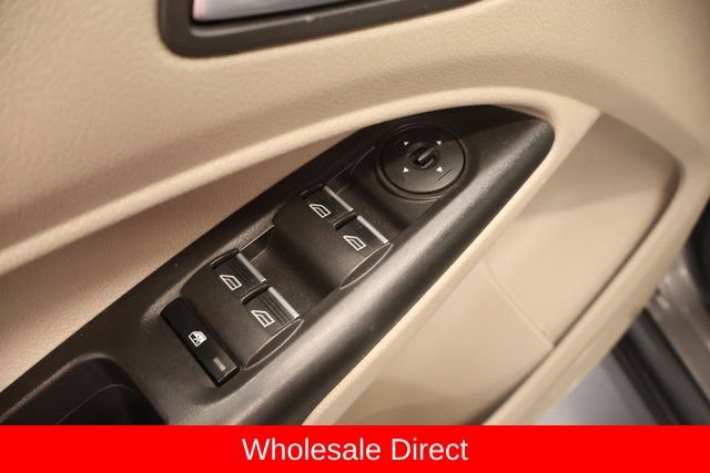 Used 2015 Ford Transit Connect XLT FWD image 10