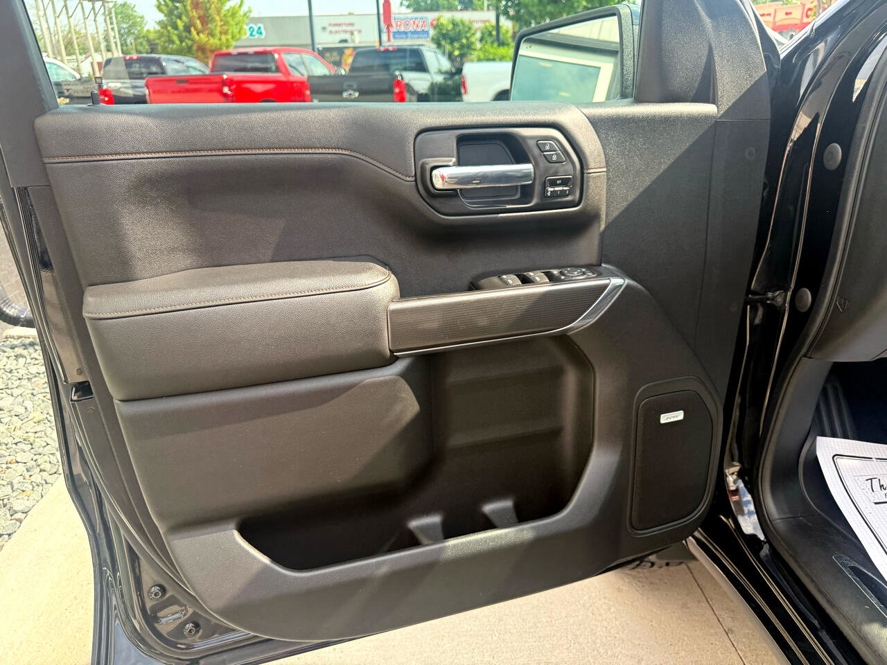 Used 2021 GMC Sierra 1500 AT4 w/ AT4 Premium Package image 13