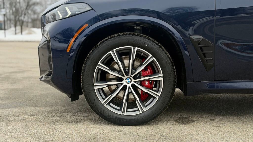 New 2026 BMW X5 xDrive40i w/ M Sport Package image 2