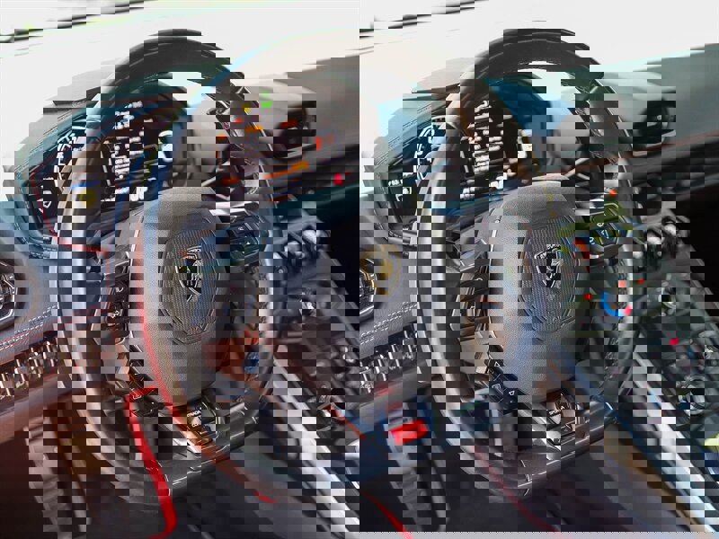 Used 2017 Lamborghini Huracan LP 580-2 image 39