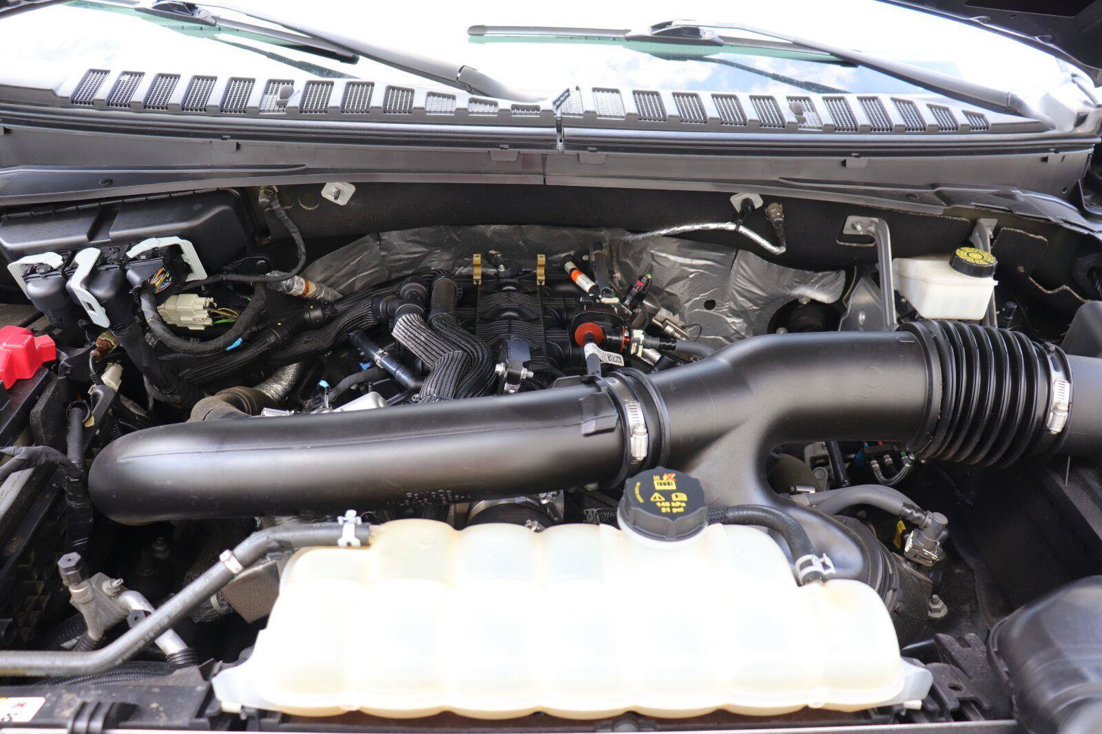 Used 2022 Ford Expedition XLT AWD/4WD image 38