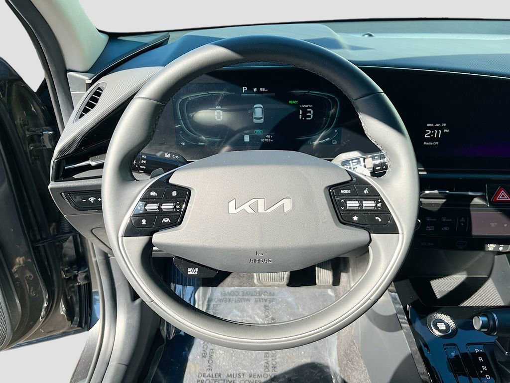 Certified 2024 Kia Niro EX image 13