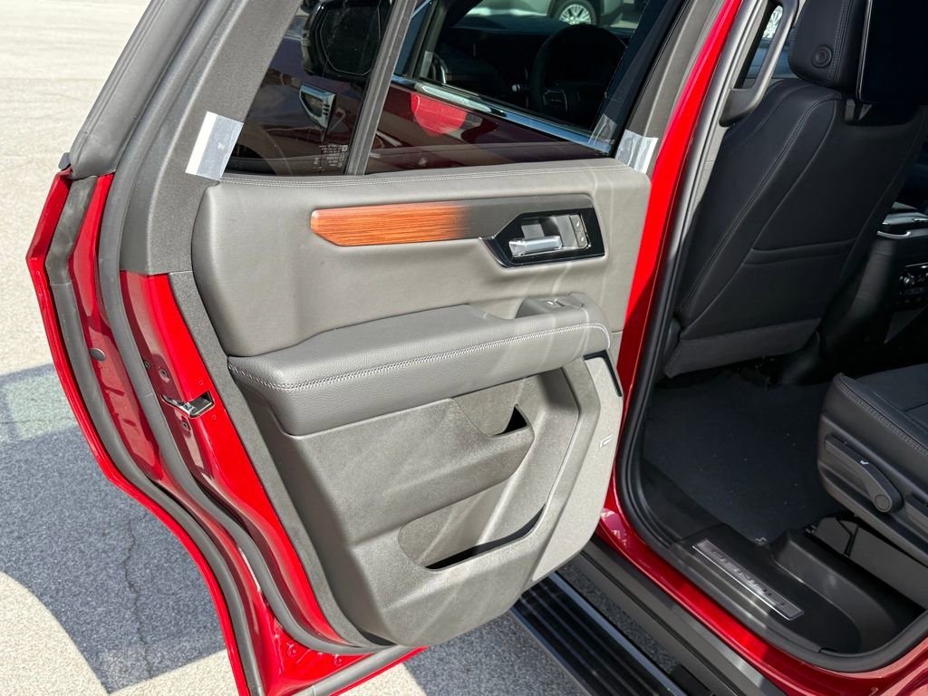 New 2026 GMC Yukon Denali w/ Denali Reserve Package image 23
