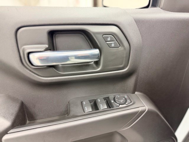 Certified 2026 Chevrolet Silverado 1500 Custom Trail Boss w/ Dark Appearance Package AWD/4WD image 21