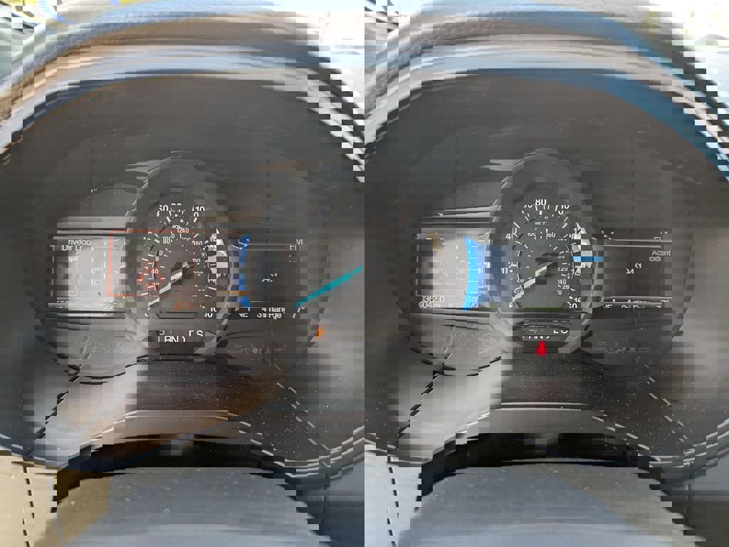 Used 2023 Ford Edge ST-Line image 29