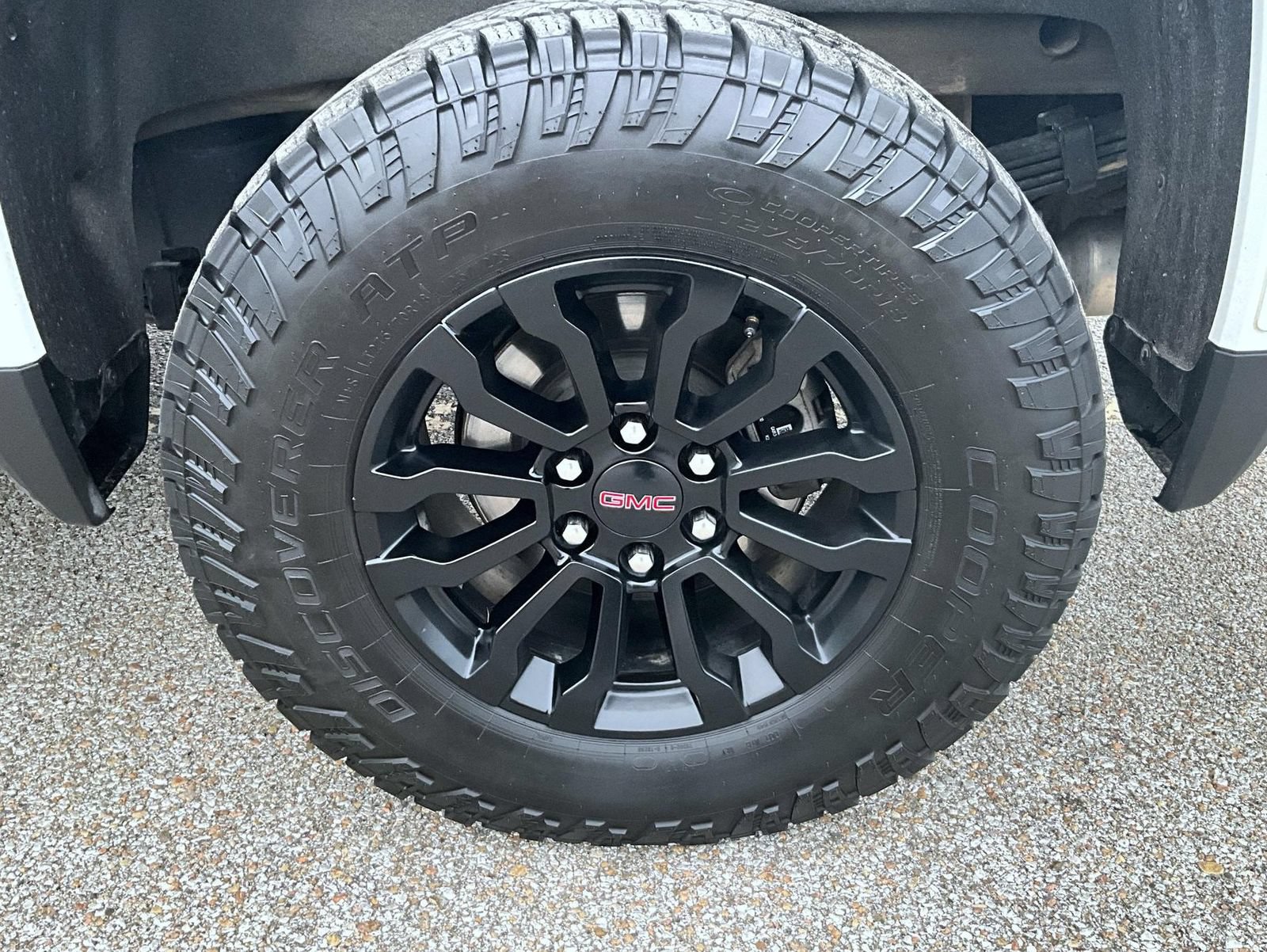 Used 2022 GMC Sierra 1500 AT4X AWD/4WD image 25