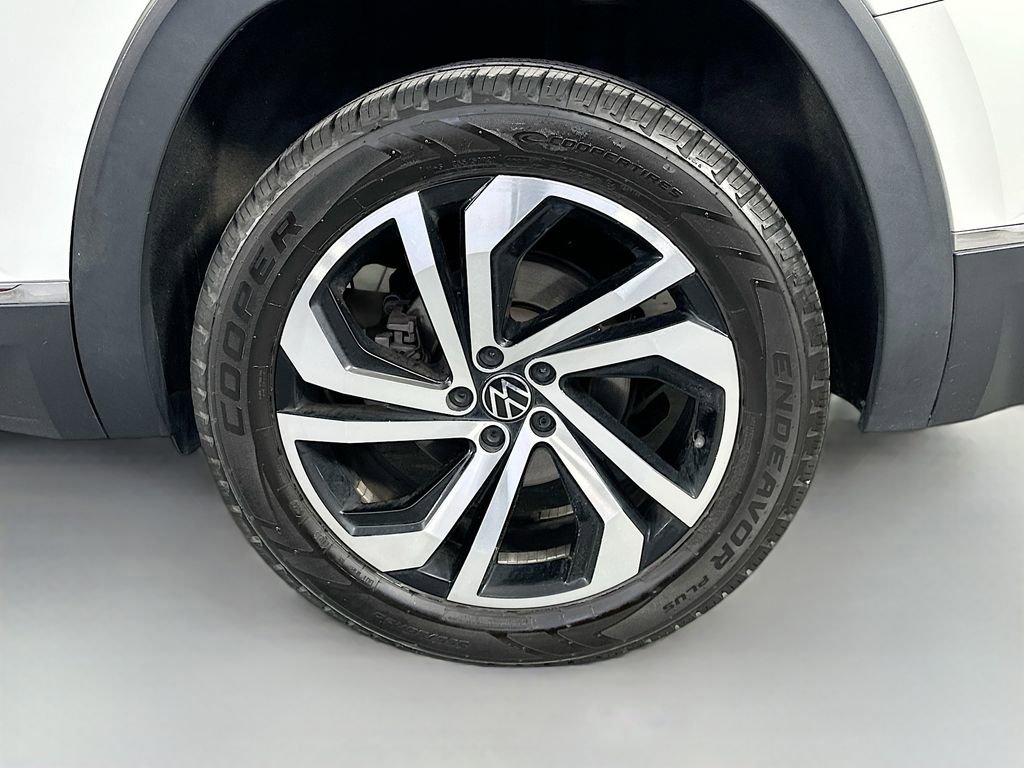Used 2021 Volkswagen Atlas SEL Premium AWD/4WD image 35