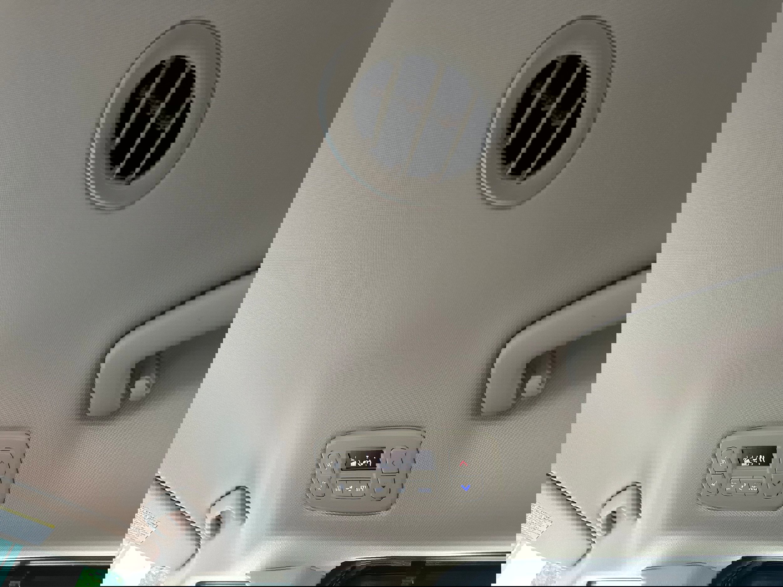 New 2026 Kia Carnival EX image 27