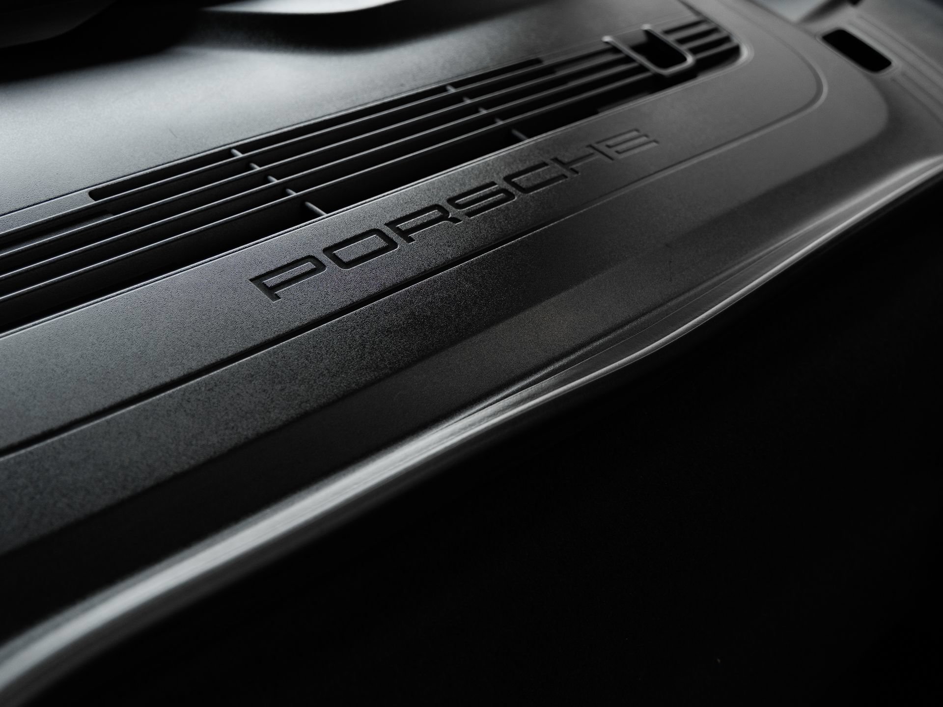 Certified 2017 Porsche 911 Turbo AWD/4WD image 39