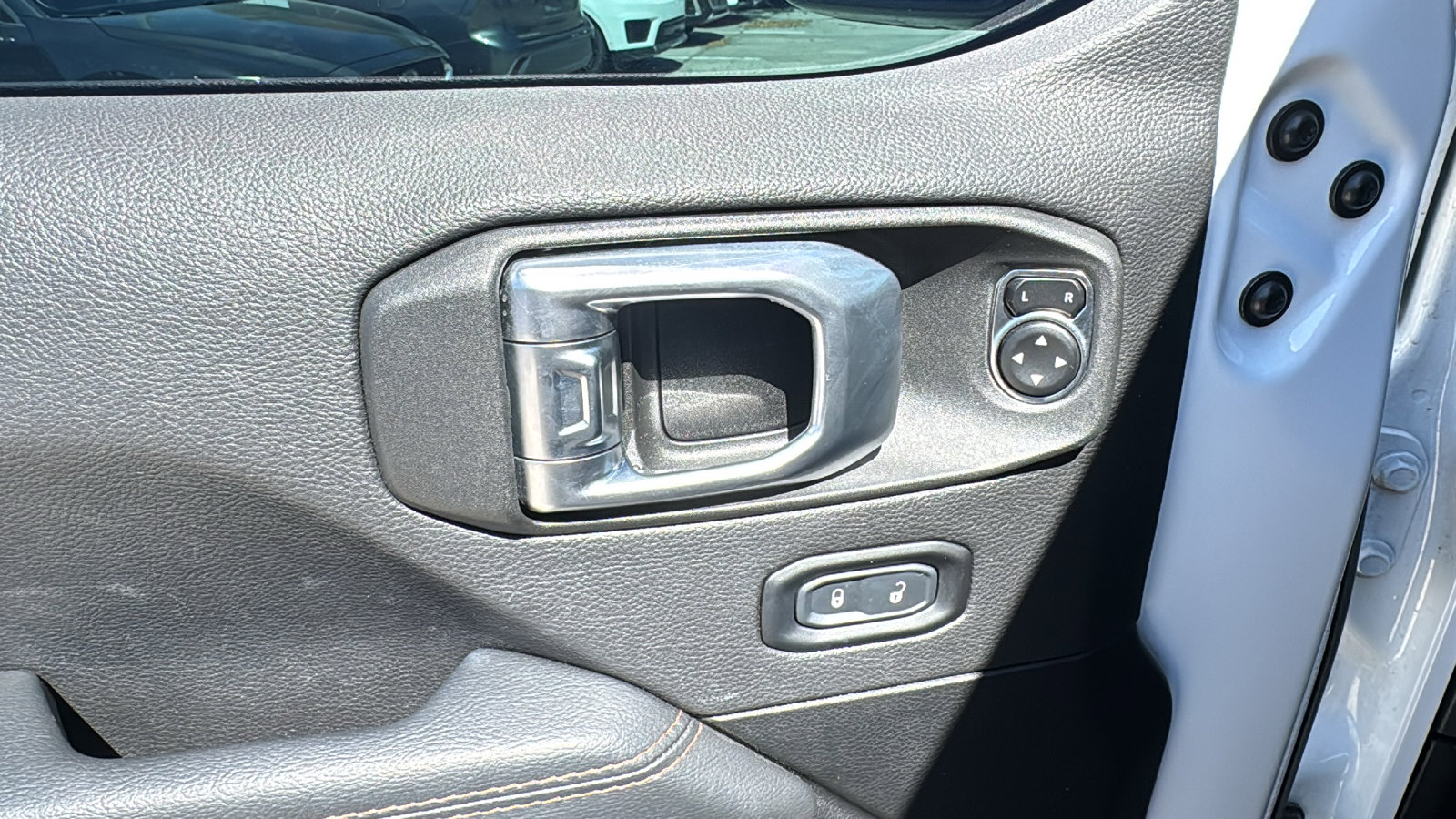 Used 2023 Jeep Wrangler Rubicon 392 w/ Trailer Tow Package image 13