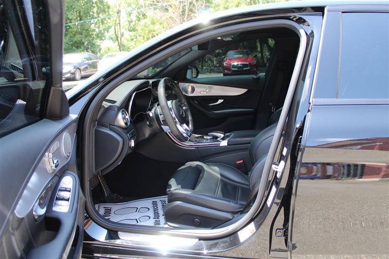 Used 2021 Mercedes-Benz C 63 AMG Sedan image 10