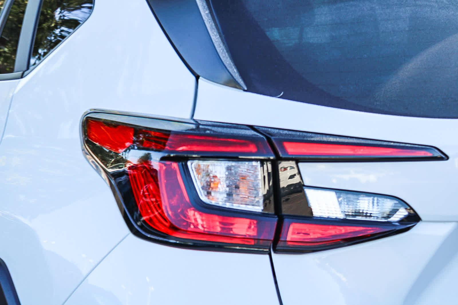 Certified 2025 Subaru Crosstrek 2.5i Limited w/ Crosstrek Mirror Package AWD/4WD image 7