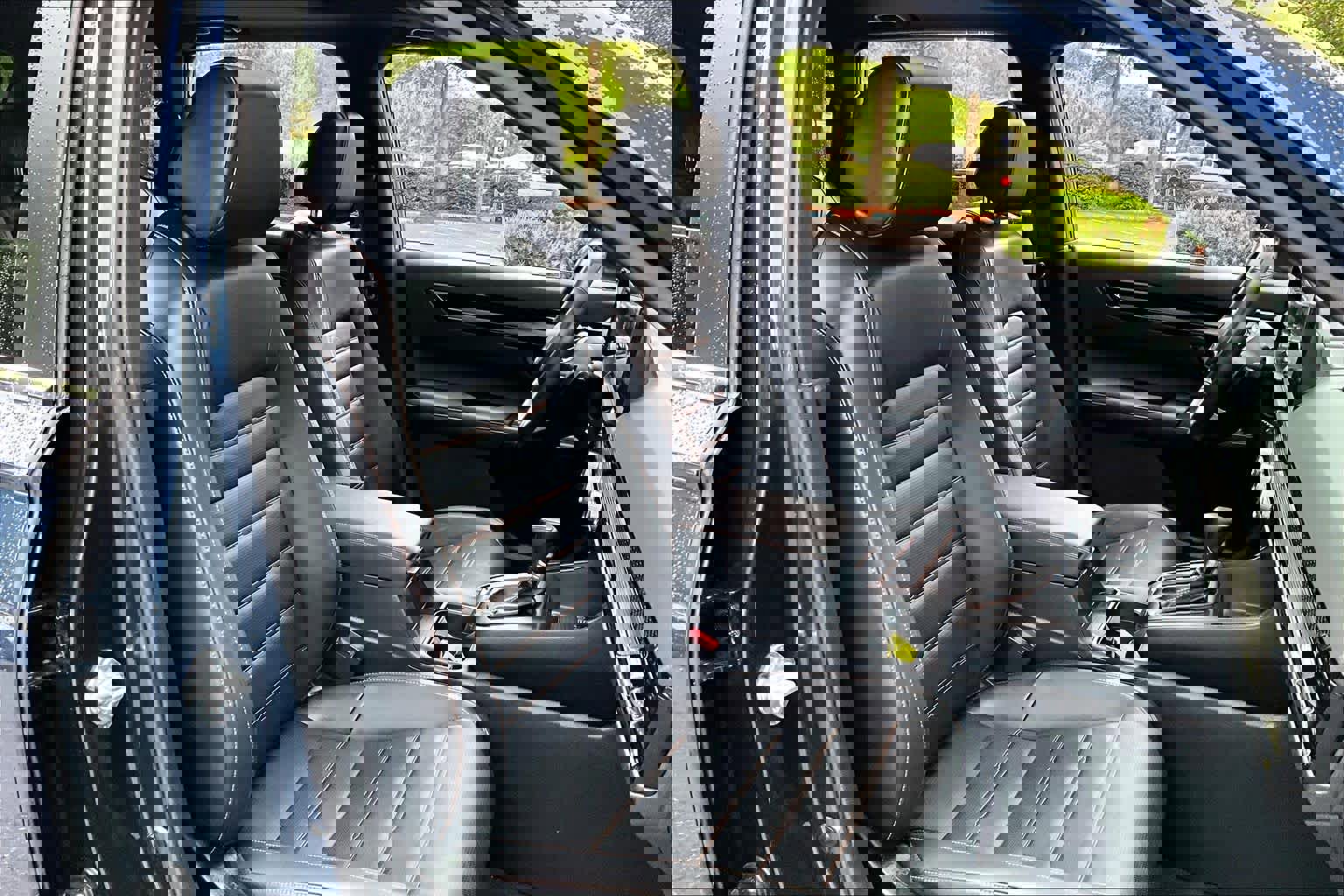 Used 2023 Honda CR-V Sport Touring image 9