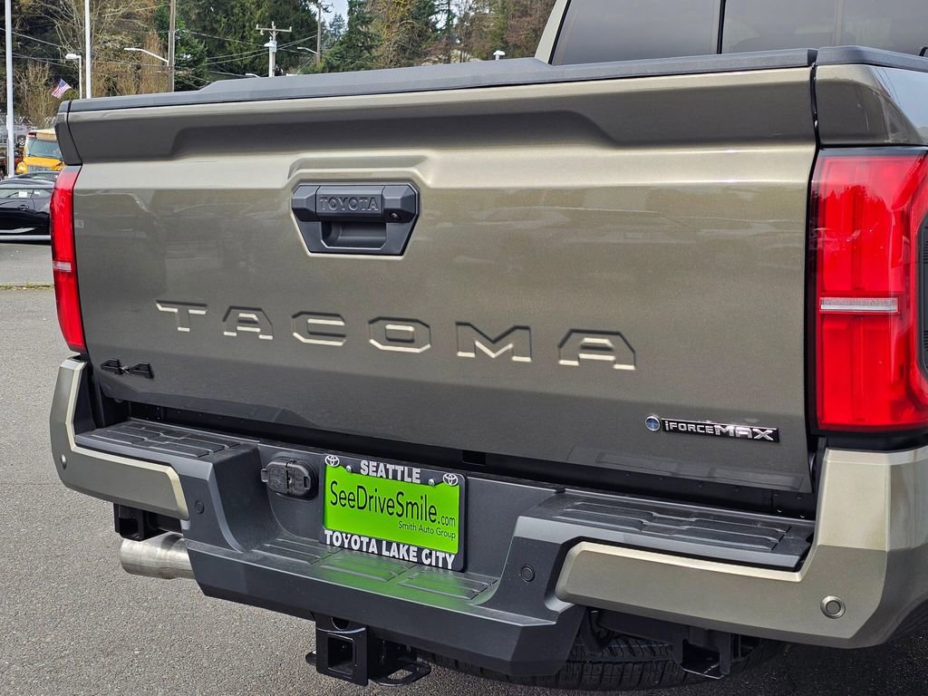 New 2026 Toyota Tacoma TRD Off-Road AWD/4WD image 13