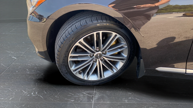 Used 2018 Genesis G80 3.8 RWD image 32