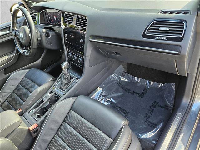 Used 2019 Volkswagen Golf 4-Door image 21
