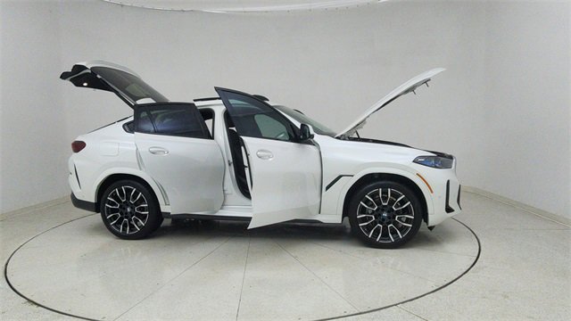 Used 2024 BMW X6 xDrive40i w/ Premium Package image 77