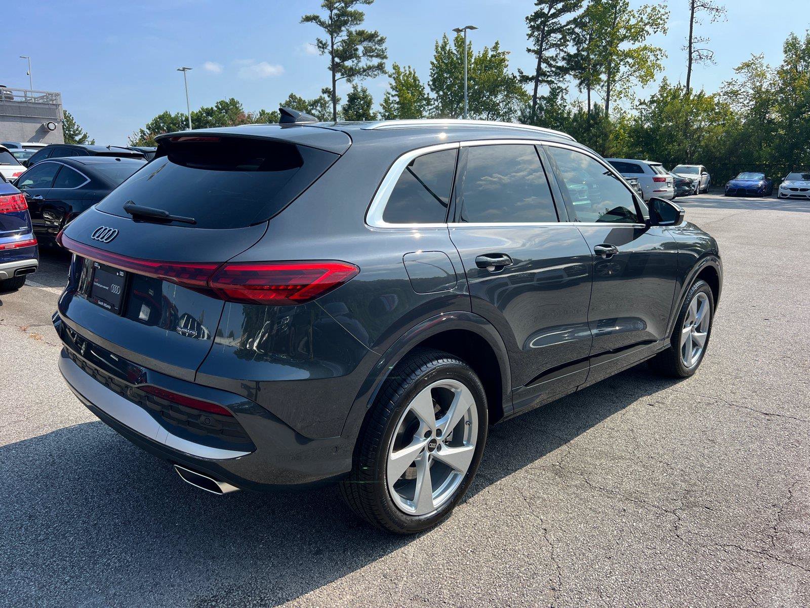 Used 2025 Audi Q5 Premium Plus AWD/4WD image 5