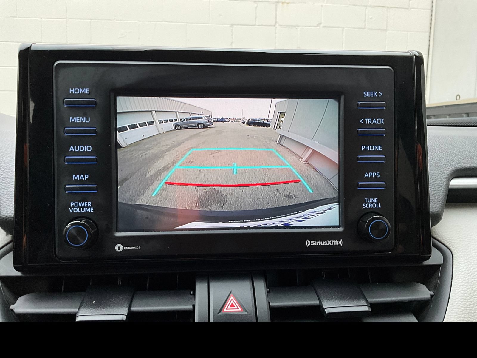 Used 2021 Toyota RAV4 XLE w/ XLE Grade Weather Package AWD/4WD image 6