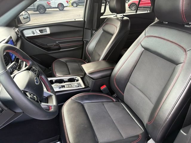Used 2023 Ford Explorer ST-Line w/ Class IV Trailer Tow Package AWD/4WD image 22