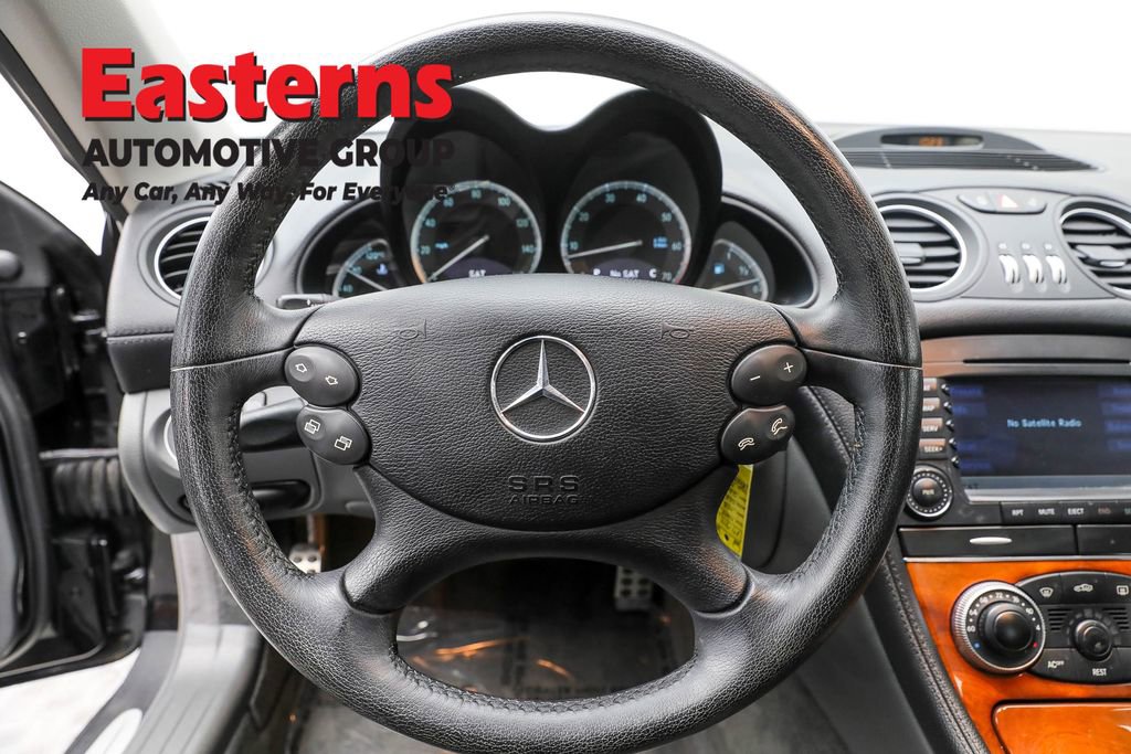 Used 2005 Mercedes-Benz SL 500 image 10