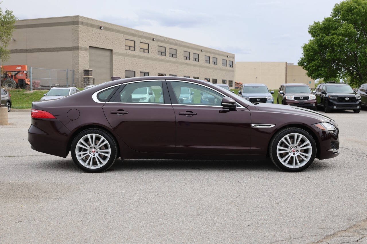 Used 2020 Jaguar XF Prestige AWD/4WD image 7