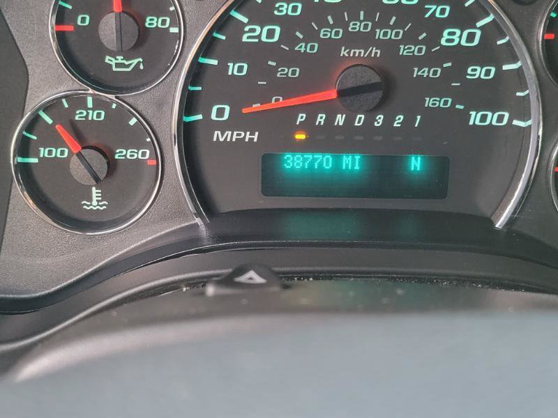 Used 2014 Chevrolet Express 1500 RWD image 7