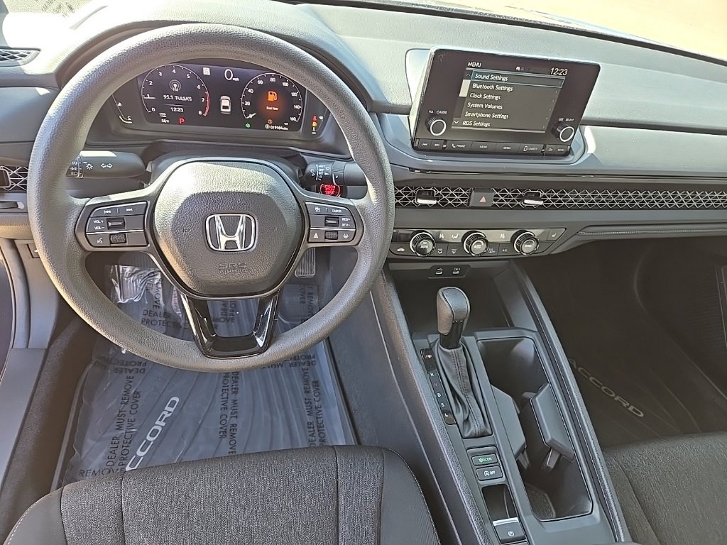 Used 2024 Honda Accord EX image 41