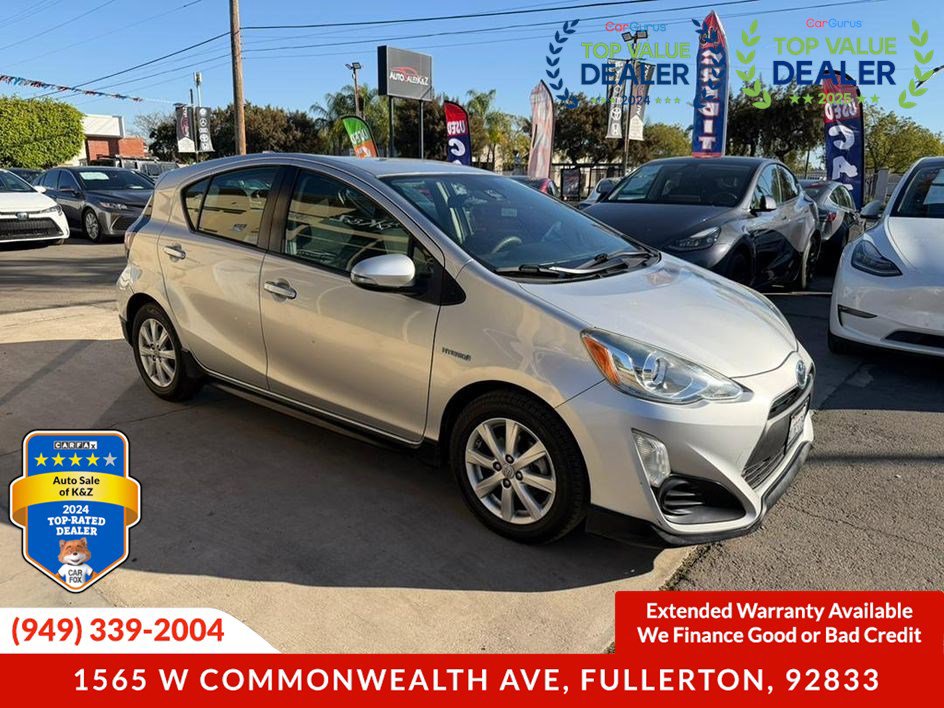 Used 2017 Toyota Prius C Three FWD image 14